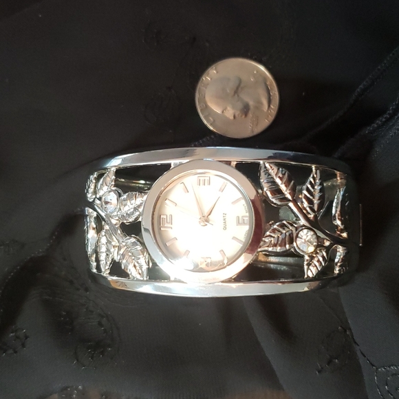 Collezio Silver Tone Cuff Bracelet Watch - Picture 3 of 17